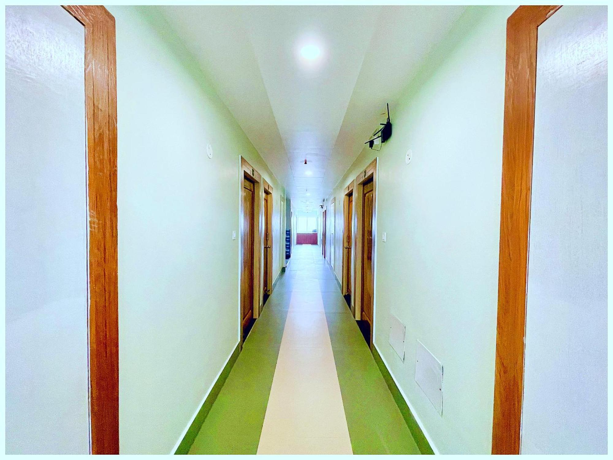 Simla Hotel K R I S H N A B - B Near Mall Road And Temple Экстерьер фото